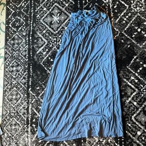 V design skirt boutique style